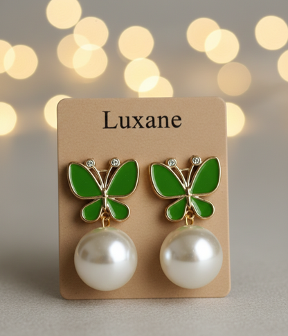 Noir Flutter Pearl Drop Earrings